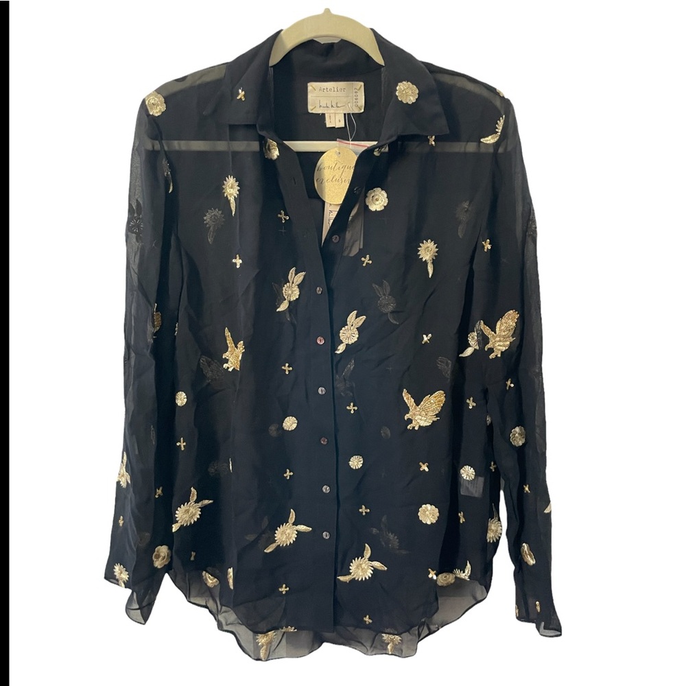 Nicole Miller Boyfriend Shirt with sticking and beading
